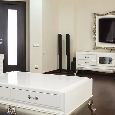 Mondial Villas *