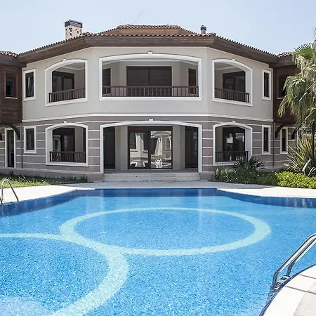 Villa Mondial Villas